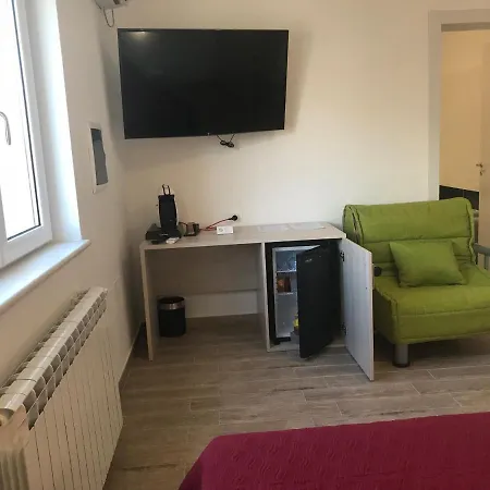 Vecchio Frantoio B&B 스페짜노 알바네세